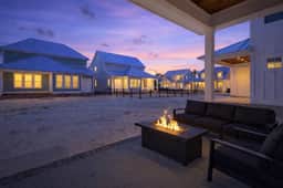 Skye Miles @ Summer Salt" | Pool*Walk To Beach*Firepit*Lake*Luxury Amenities*Sleeps 14 - Image 2