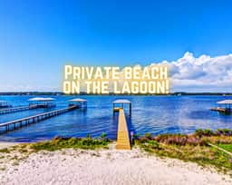 Believe Inn" | Luxury 6BR Lagoon Front Home With Gulf Views*Heated Private Pool*Private Boat Dock*Sleeps 18 - Image 4