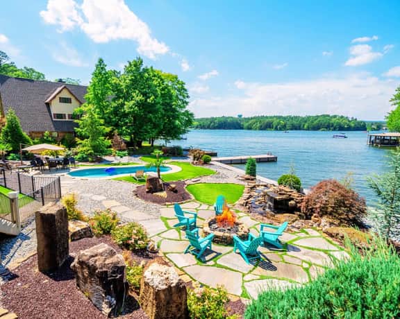 Oasis at Bayshore" | Luxury Lakefront Views*Private Pool*Hot Tub*Boat Dock - Image 4